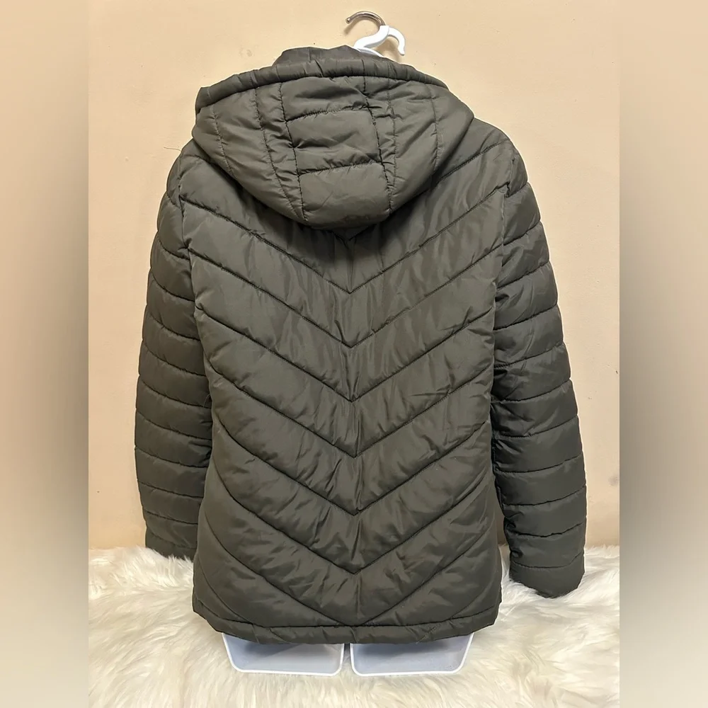 Collins Flattering Basic Jacket - Picture 2 of 8